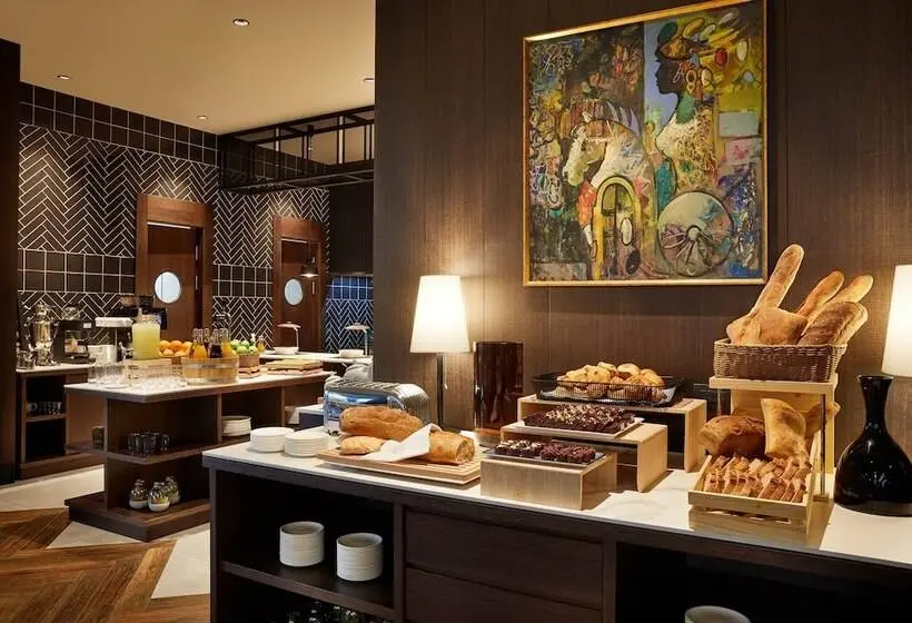 Premium room with terrace, Four Points By Sheraton Prishtina City
