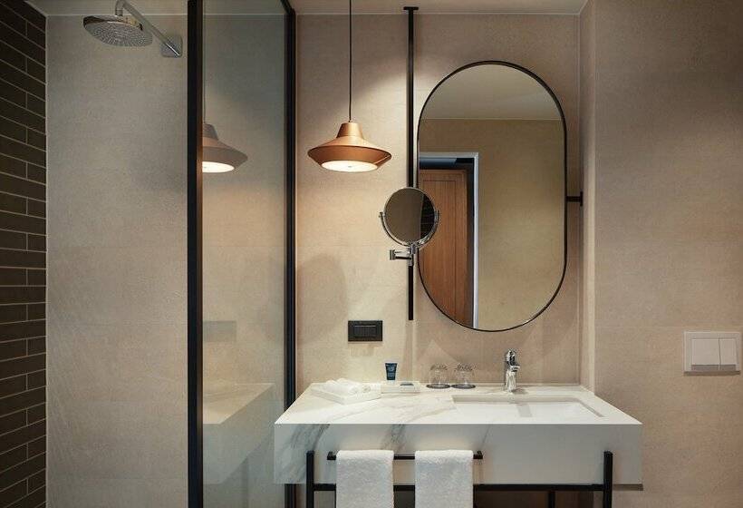 اتاق پرمیوم, Four Points By Sheraton Prishtina City