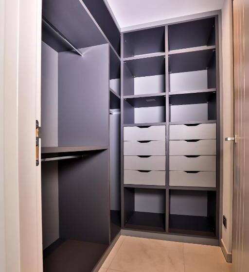 Апартаменты 2 Спальни, Residenza Leca Colonna