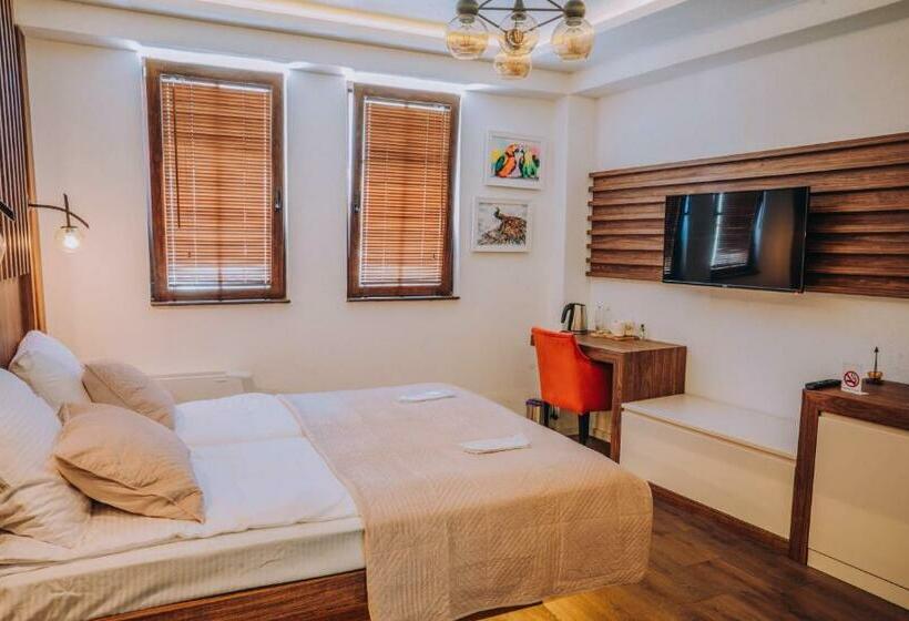 اتاق لوکس, Villa Amfora