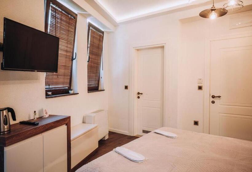 اتاق لوکس, Villa Amfora