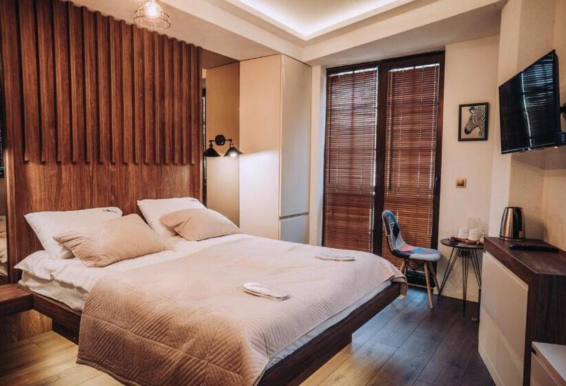 اتاق لوکس, Villa Amfora