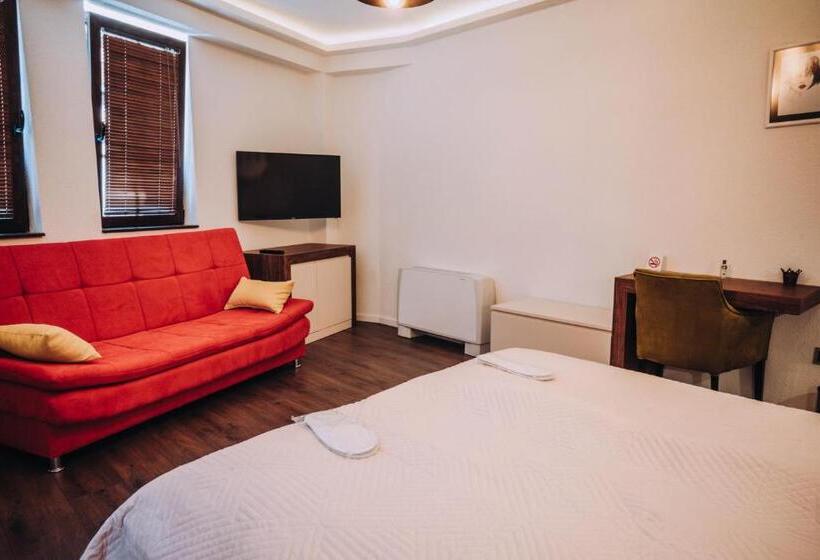 اتاق لوکس, Villa Amfora