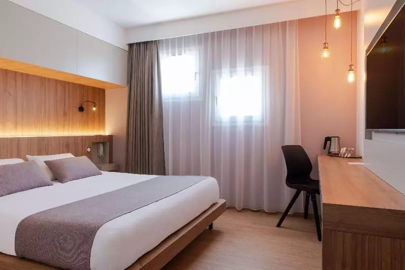 آپارتمان 1 خوابه, Club Vista Serena
