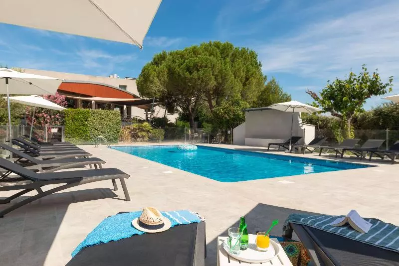 آپارتمان 1 خوابه, Club Vista Serena