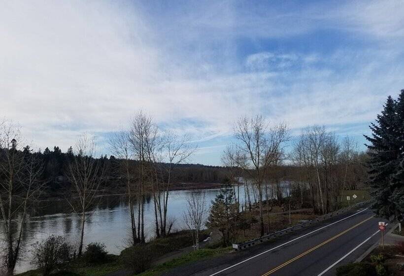 스탠다드 룸 더블 침대, Best Western Plus Rivershore