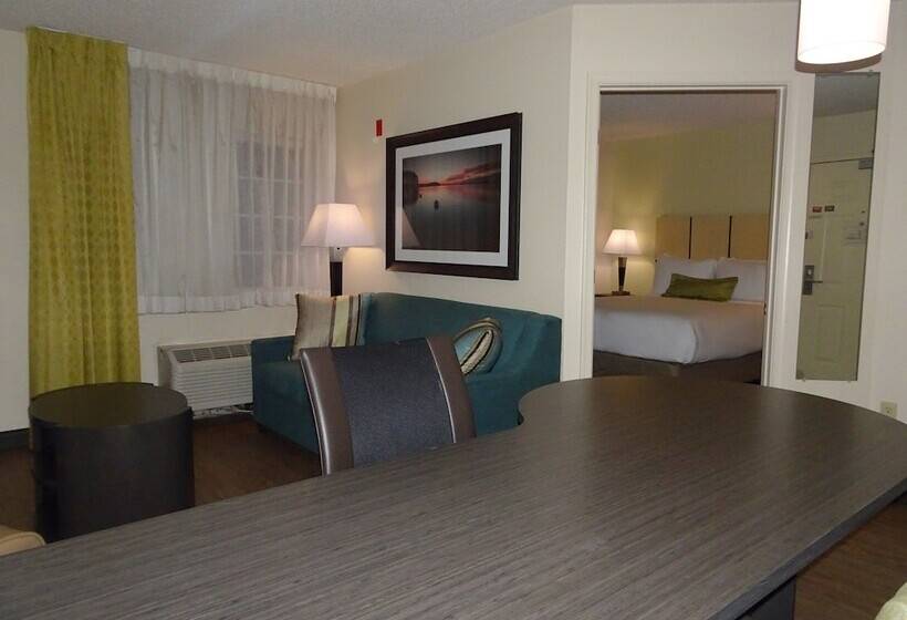 스위트, Candlewood Suites Glen Allen Short Pump