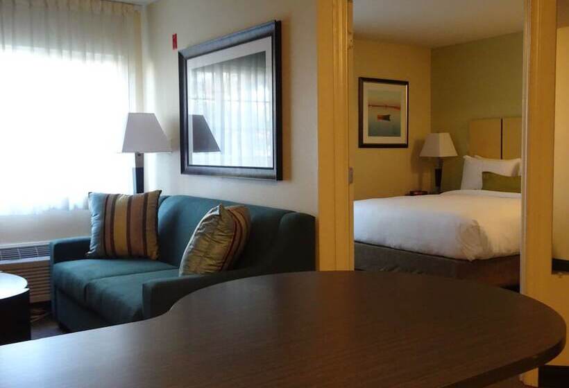 스위트, Candlewood Suites Glen Allen Short Pump