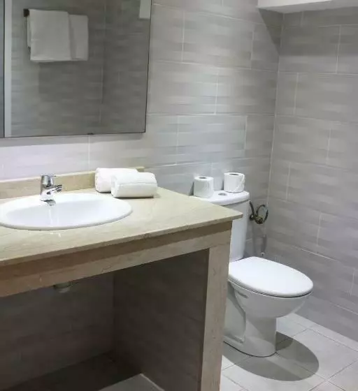 اتاق استاندارد چهار تخته, Club Almoggar Garden Beach
