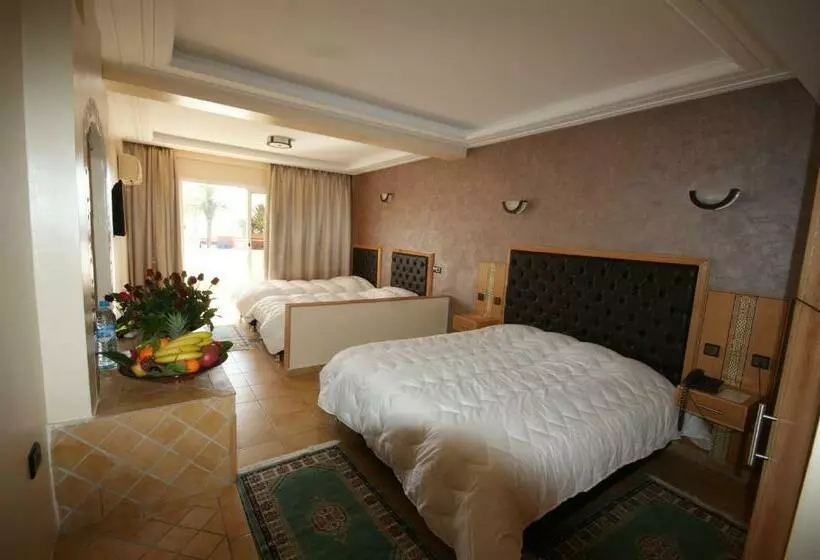 اتاق استاندارد چهار تخته, Club Almoggar Garden Beach