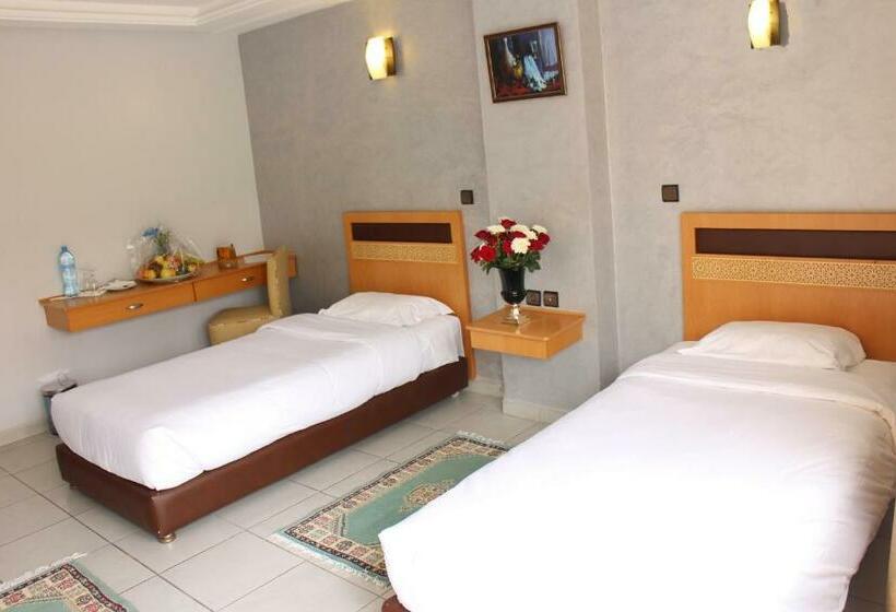 דירת משפחה, Club Almoggar Garden Beach