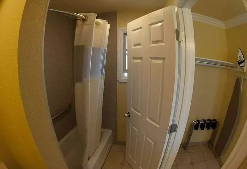 اتاق استاندارد با 2 تخت دوبل, Deer Haven Inn