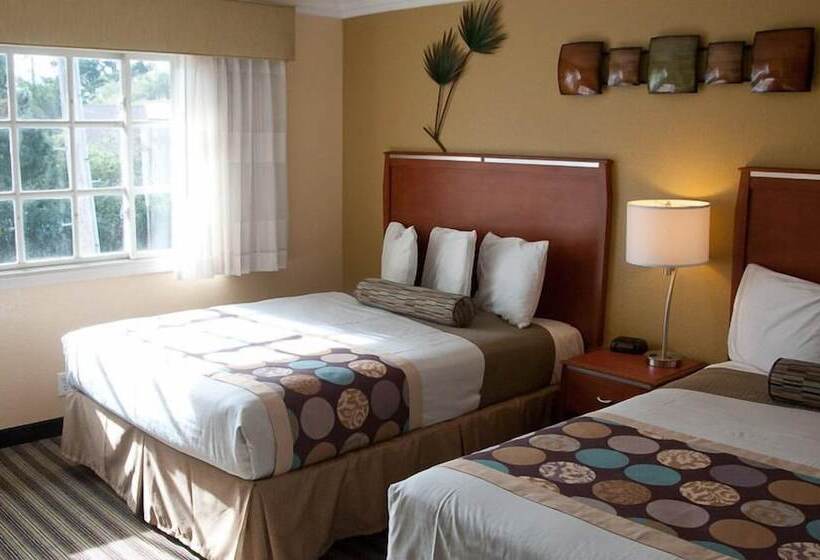 Quarto Estandar 2 Camas Casal, Deer Haven Inn