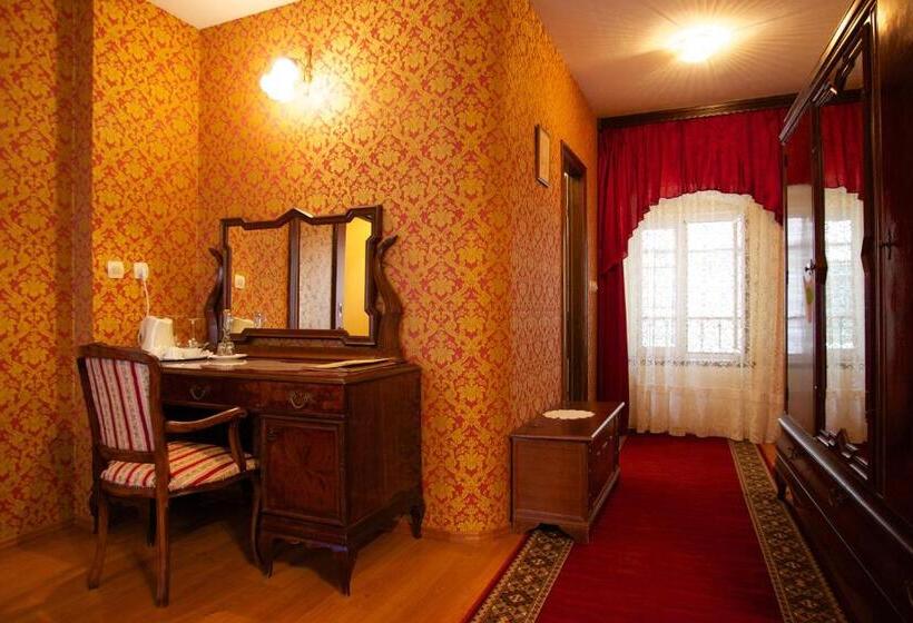 سوییت, Heritage Hotel Pasike