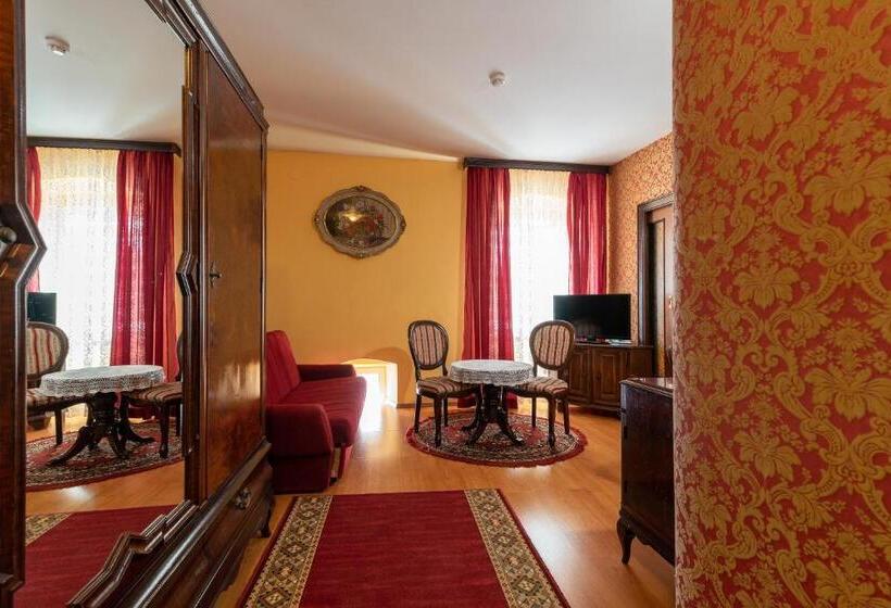 سوییت, Heritage Hotel Pasike