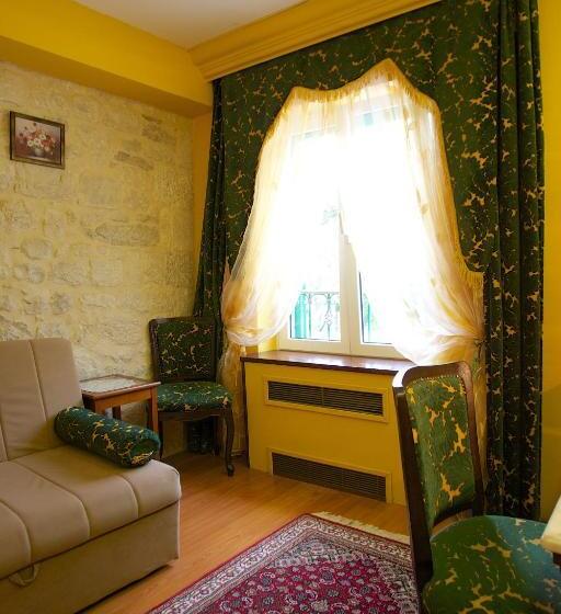 اتاق سوپریور, Heritage Hotel Pasike