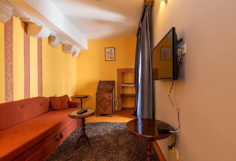 اتاق سوپریور, Heritage Hotel Pasike