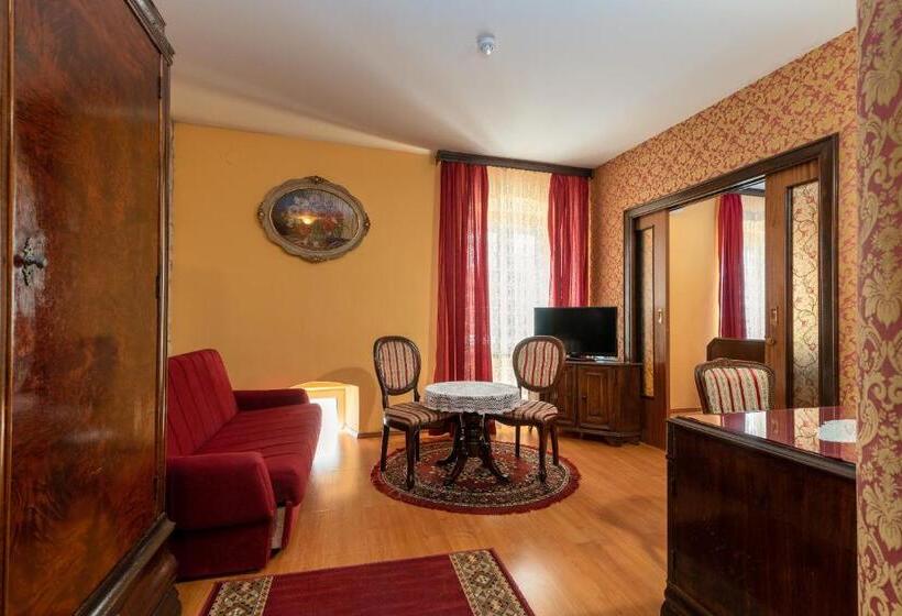 سوییت, Heritage Hotel Pasike