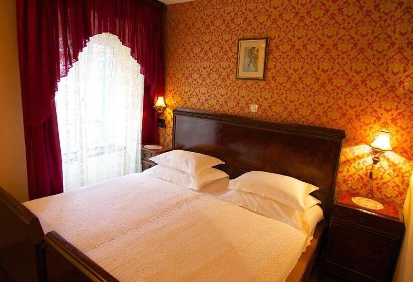 سوییت, Heritage Hotel Pasike