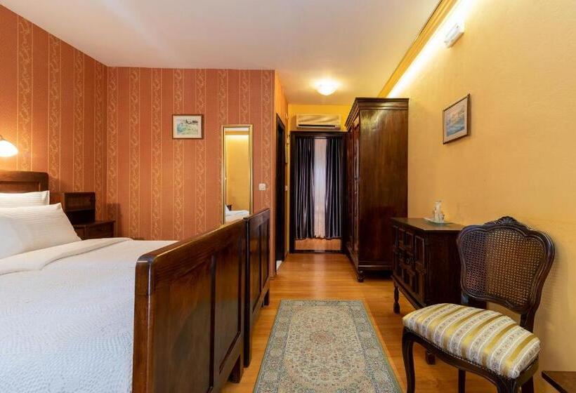 اتاق سوپریور, Heritage Hotel Pasike