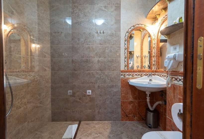 اتاق استاندارد, Heritage Hotel Pasike