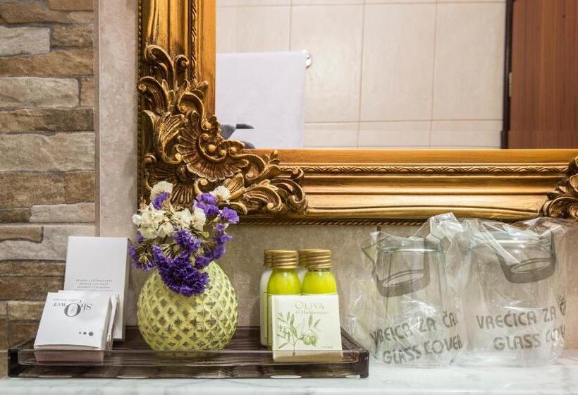 اتاق سوپریور, Heritage Hotel Pasike