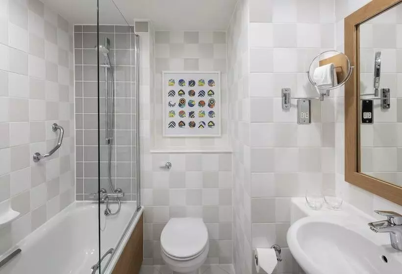 اتاق پرمیوم, Holiday Inn Coventry M6, J2, An Ihg