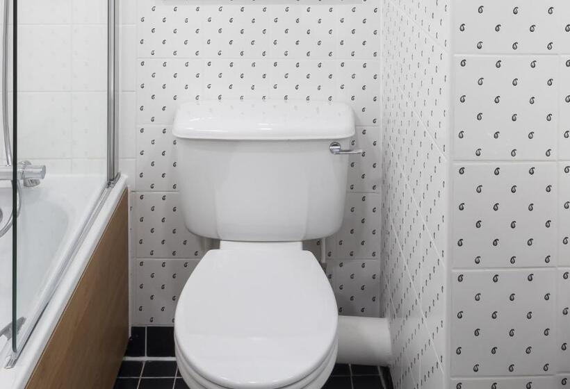 标准间, Holiday Inn Coventry M6, J2, An Ihg