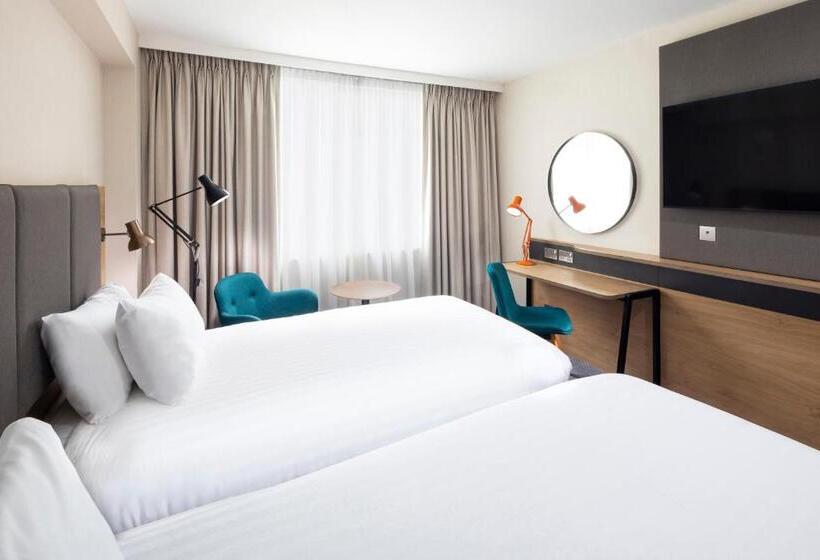 Номер Премиум, Holiday Inn Coventry M6, J2, An Ihg