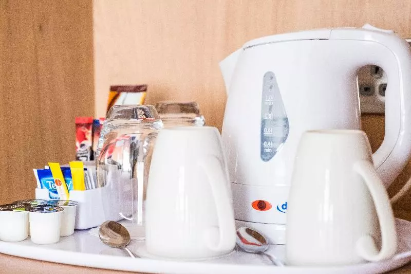 اتاق استاندارد برای معلولان, Holiday Inn Coventry M6, J2, An Ihg