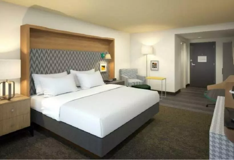 キングサイズベッドのスタンダードルーム, Holiday Inn & Suites Bothell An Ihg