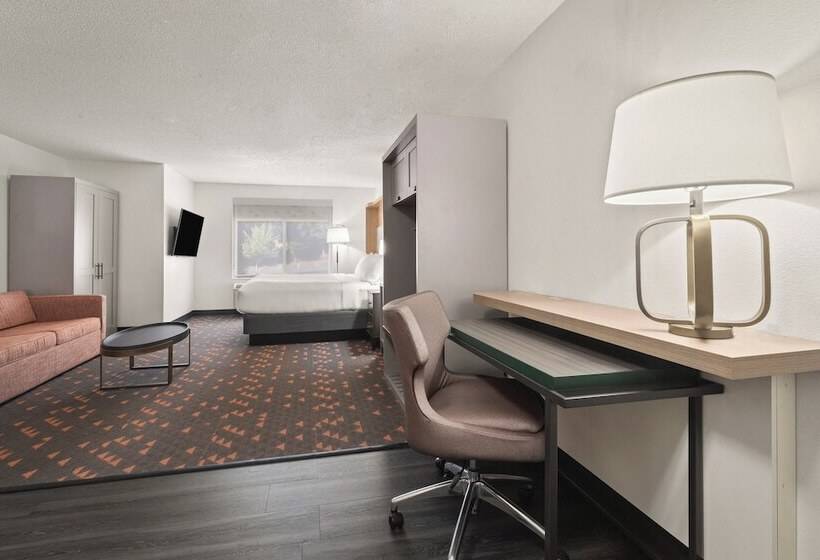 חדר סטנדרט מותאם לאדם עם מוגבלויות, Holiday Inn & Suites Bothell An Ihg