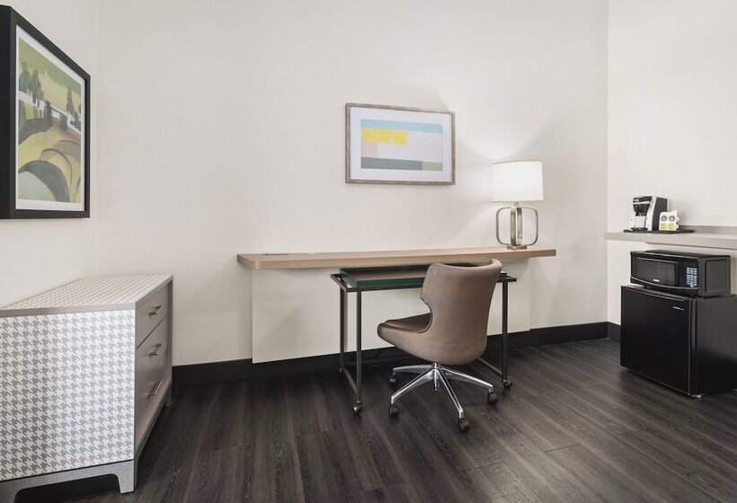 스탠다드 룸 더블 침대 2개, Holiday Inn & Suites Bothell An Ihg