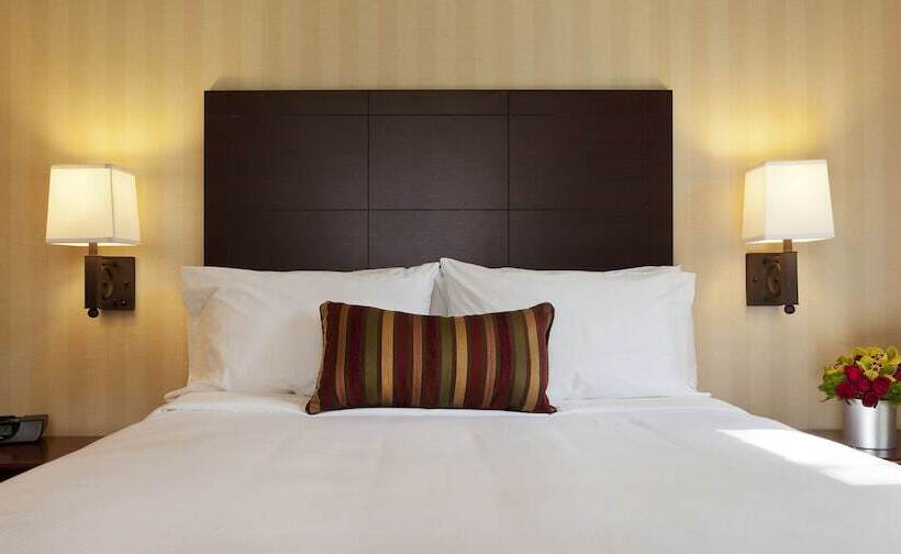 جناح إدارى, Ivey Spencer Leadership Centre