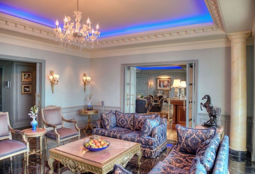 سوئیت رویال, Le Royal Hotel   Beirut