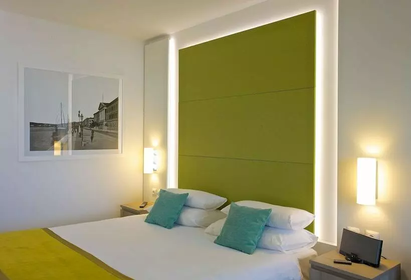 ガーデンビュースーペリアールーム, Park Plaza Histria Pula