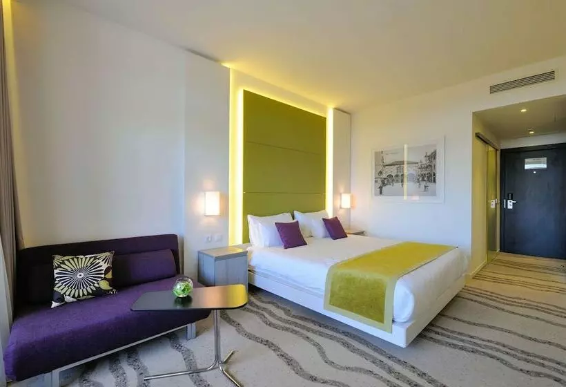 ガーデンビュースーペリアールーム, Park Plaza Histria Pula