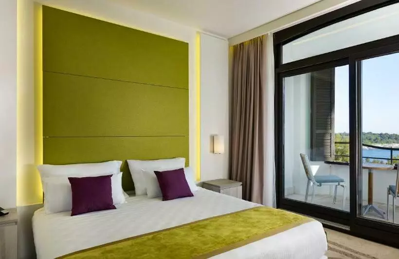 オーシャンビュースーペリアールーム, Park Plaza Histria Pula