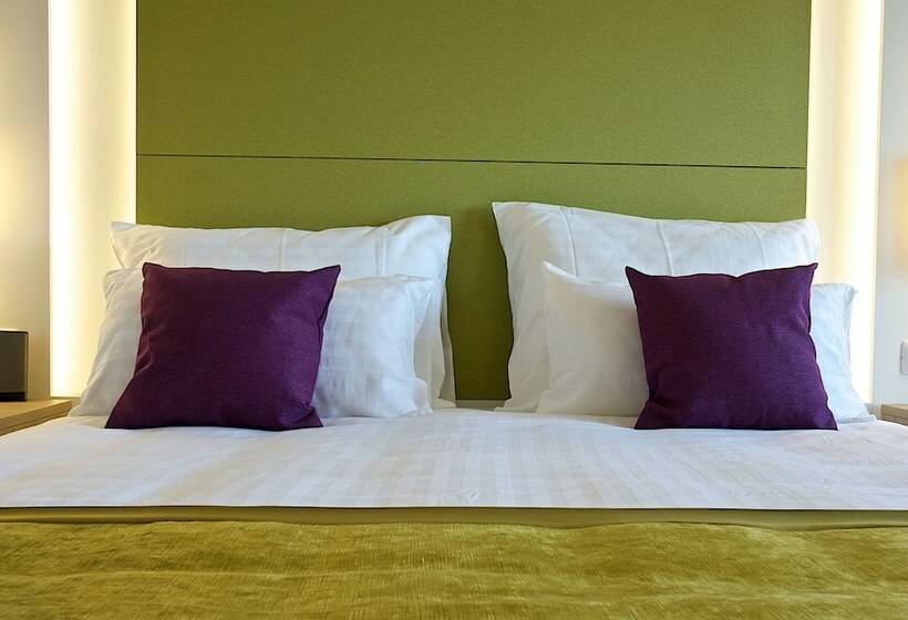 带观景的高级间, Park Plaza Histria Pula