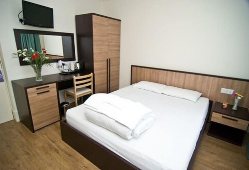 غرفة قياسية فردية, The London Pembury