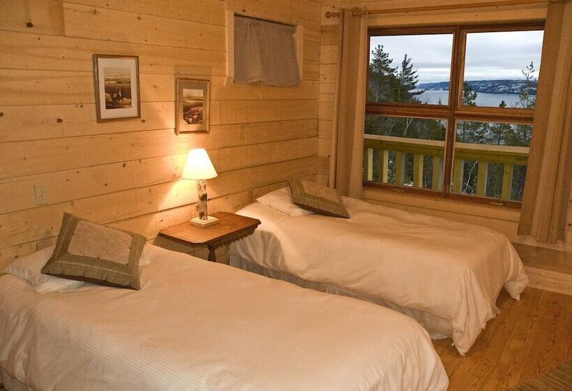 디럭스 룸, Auberge Cap Au Leste