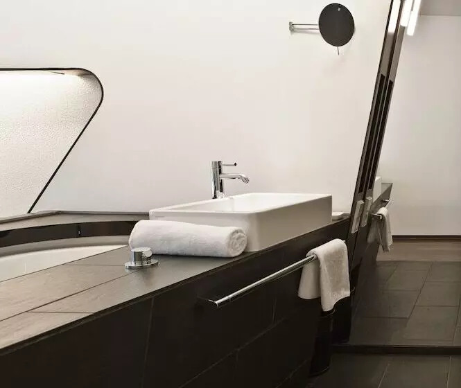 Standardzimmer, Q! Berlin