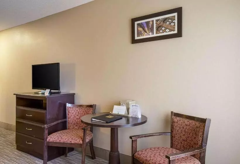 Standard-huone, Quality Inn I70 Near Kansas Speedway