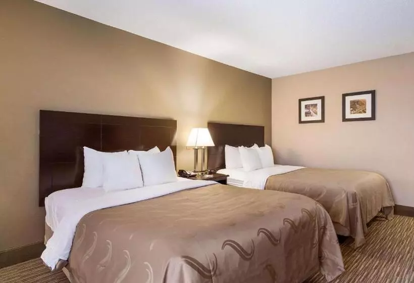 Standard-huone, Quality Inn I70 Near Kansas Speedway
