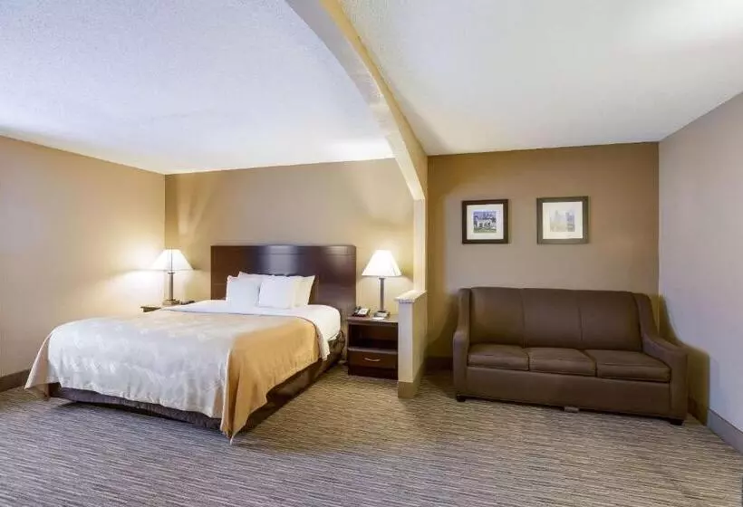 Sviitti King-vuode, Quality Inn I70 Near Kansas Speedway