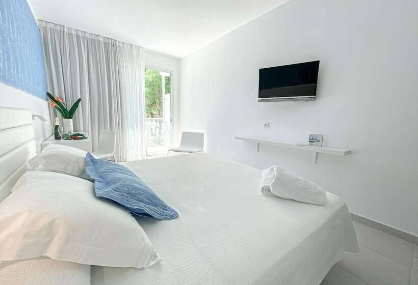 プールビューコンフォートルーム, Reverence Life