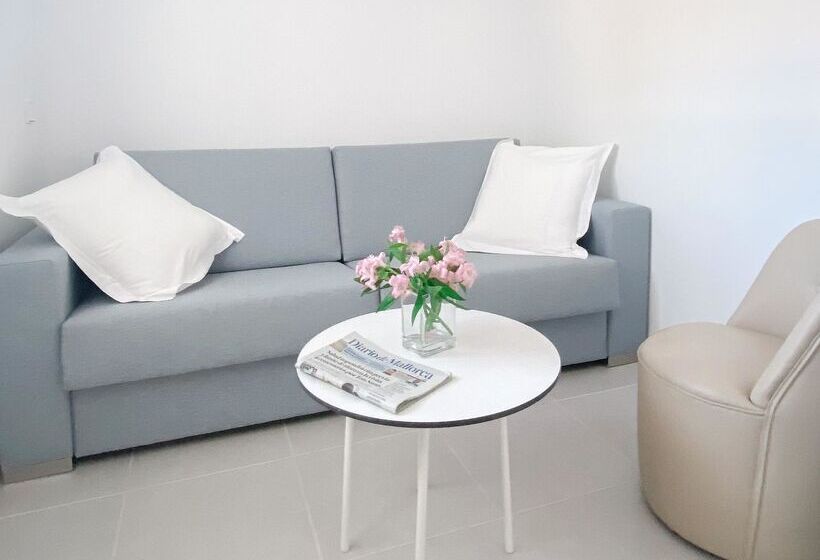 ジュニアスイート, Reverence Life