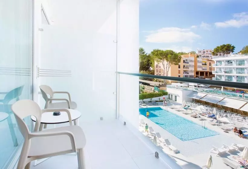 Premium Room Pool View, Reverence Life