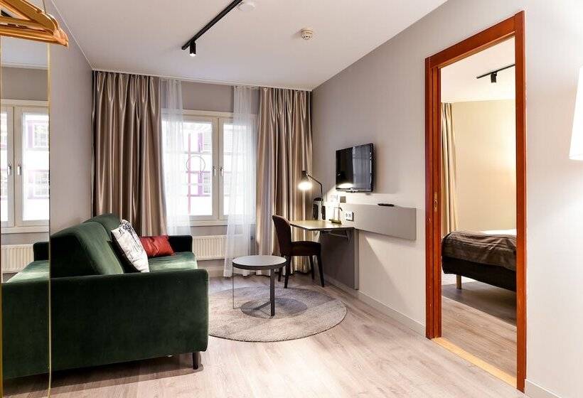 家庭间, Scandic Star Lund