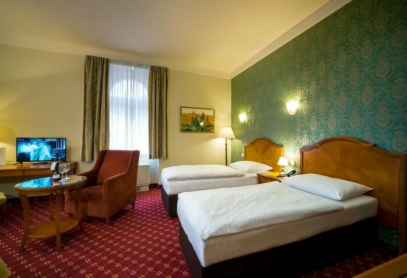 スタンダード４人部屋, St George   Czech Leading Hotels